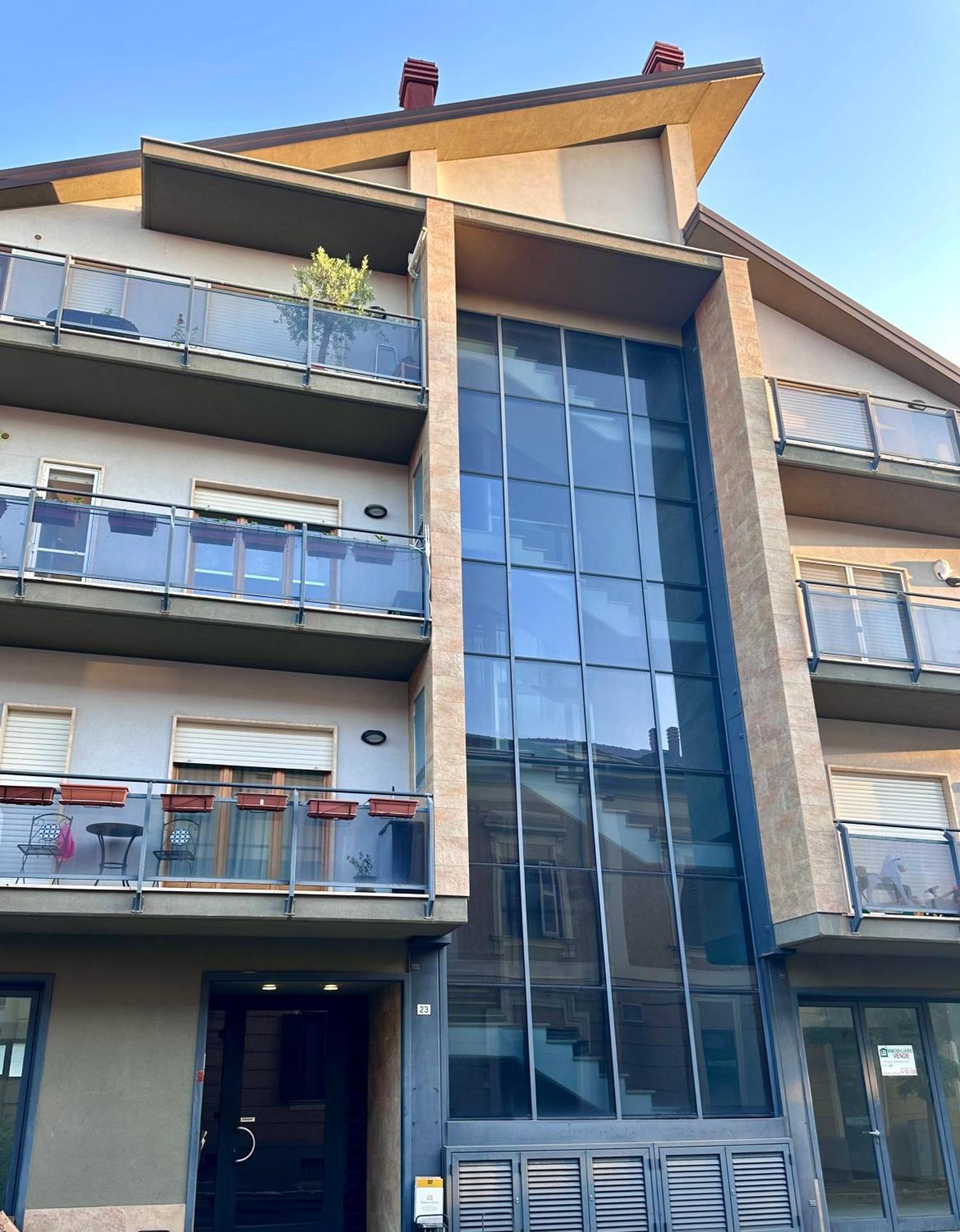 M Boutique Suite Avezzano Eksteriør billede